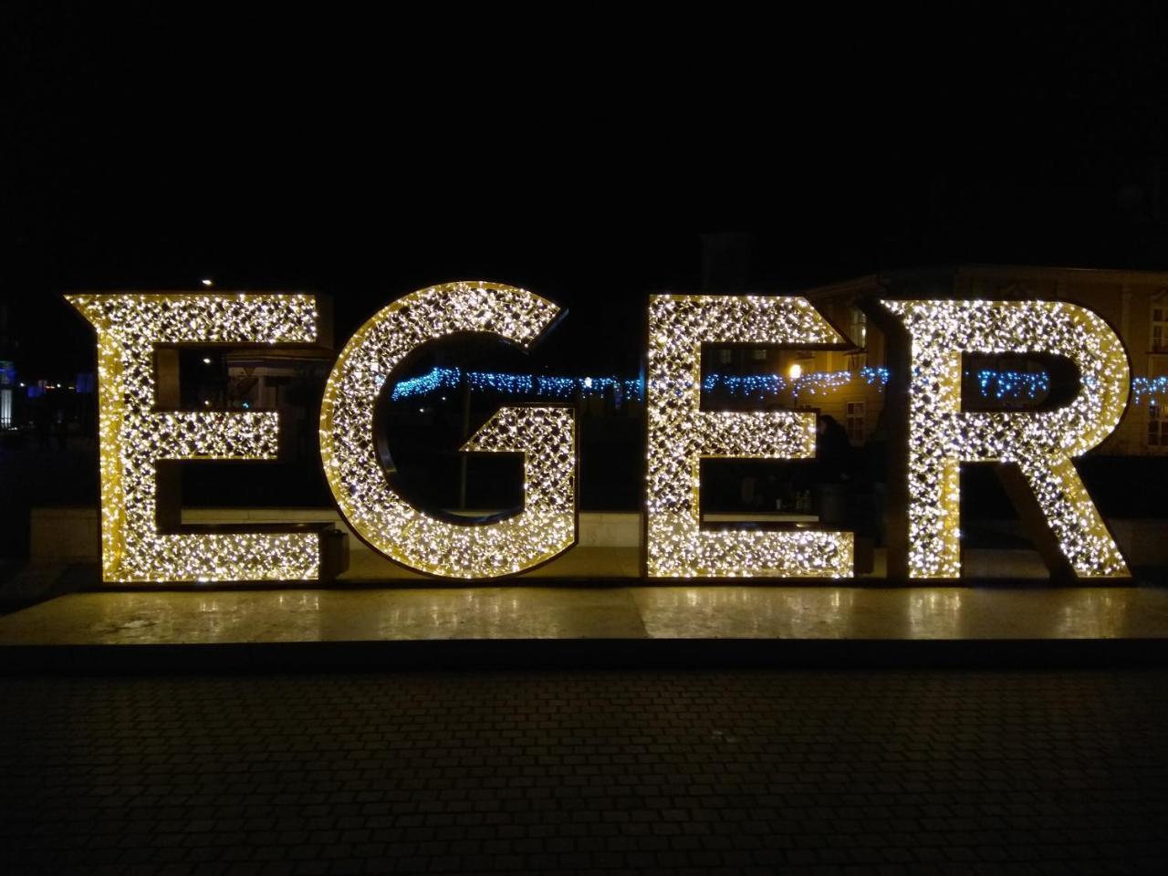Origo Apartman Eger Exterior foto